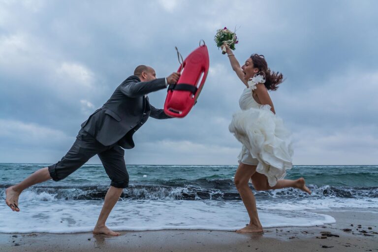Fun am Strand, standesamtliche Trauung in Pula - meer sardinien urlaub