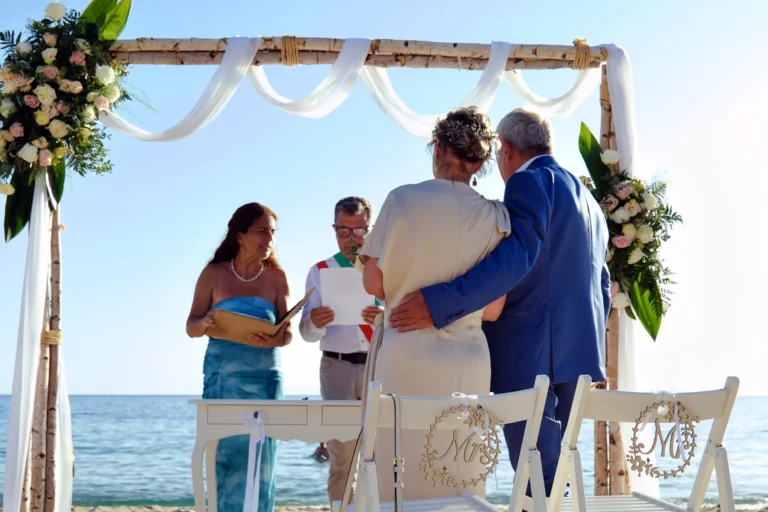 die Hochzeitszeremonie, Strandhochzeit, meer sardinien urlaub
