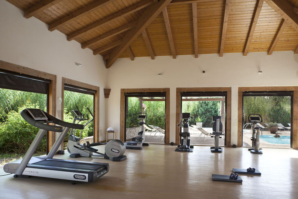 der Fitnessraum im Wellness-Bereich des Hotels Sabine der Anlage Le Dune, Badesi - meer sardinien urlaub