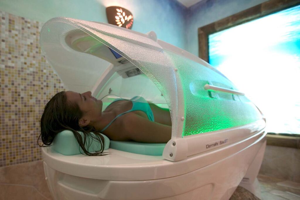 Wohlfühl-Anwendung im Wellnessbereich des Hotels Relax Thalasso & Spa Torreruja, Isola Rossa - meer sardinien urlaub