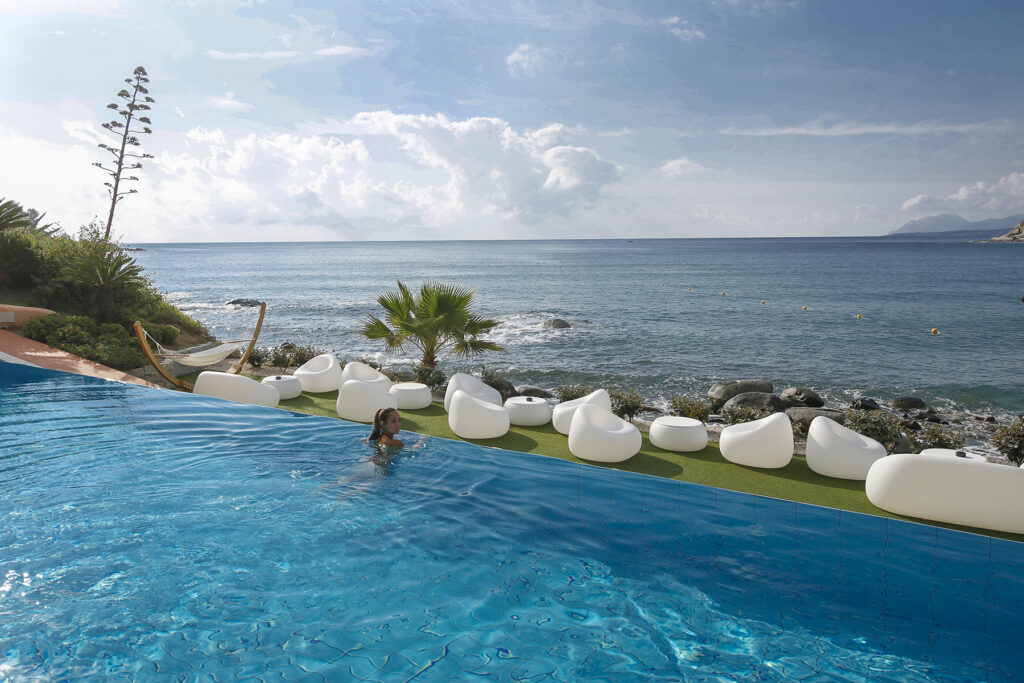 Blick vom Pool zum Meer, Hotel La Bitta, Arbatax - meer sardinien urlaub