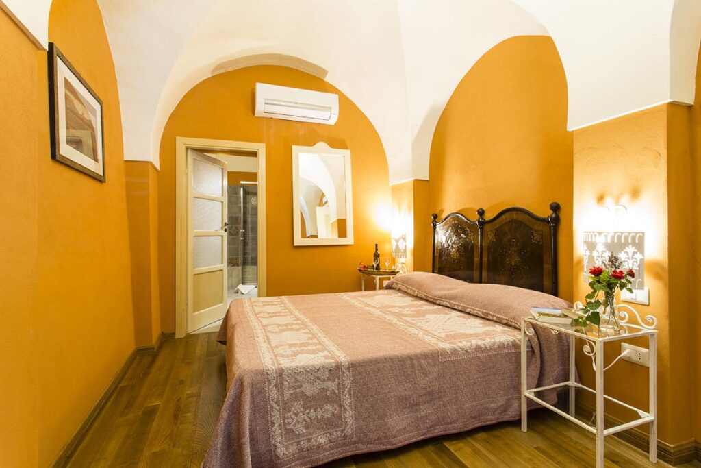 ein Classic-Zimmer im Haus Deriu, Hotel De Charme Villa Asfodeli, Tresnuraghes - meer sardinien urlaub