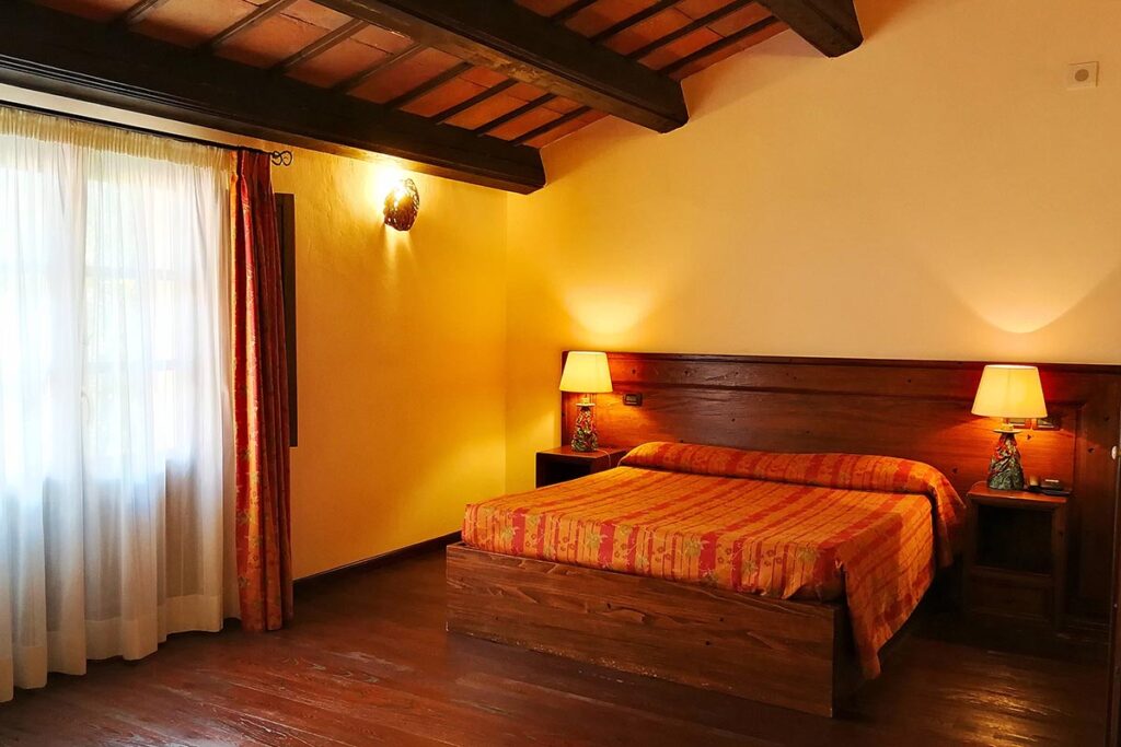 ein schoenes Doppelzimmer im Hotel Il Vecchio Mulino, Arbatax bei Tortoli - meer sardinien urlaub