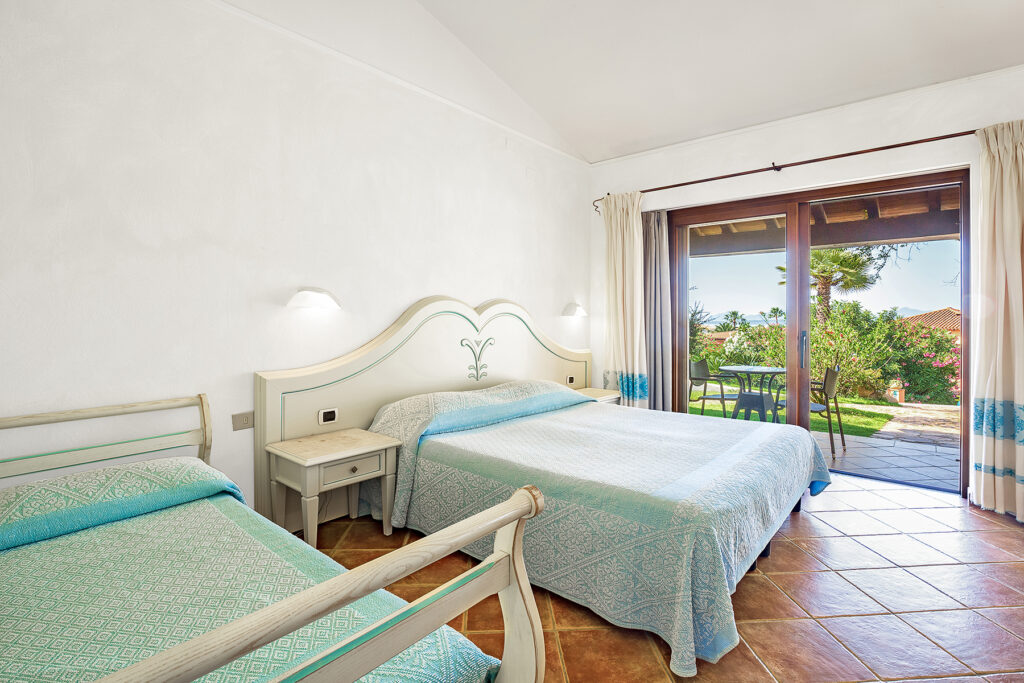 Ein Familienzimmer im Hotel Club Saraceno, Arbatax - meer sardinien urlaub