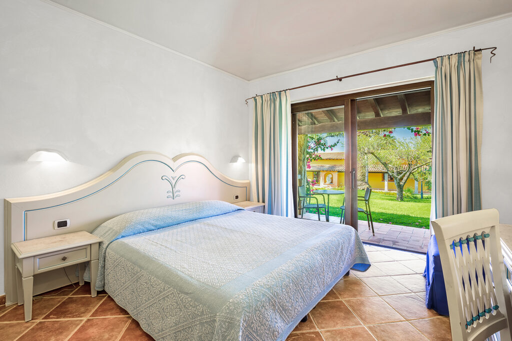 Ein Standard-Zimmer im Hotel Club Saraceno, Arbatax - meer sardinien urlaub