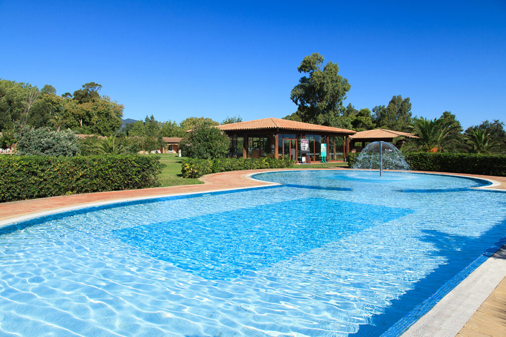 der Pool des Hotels Garden Beach, Cala Sinzias-Castiadas - meer sardinien urlaub