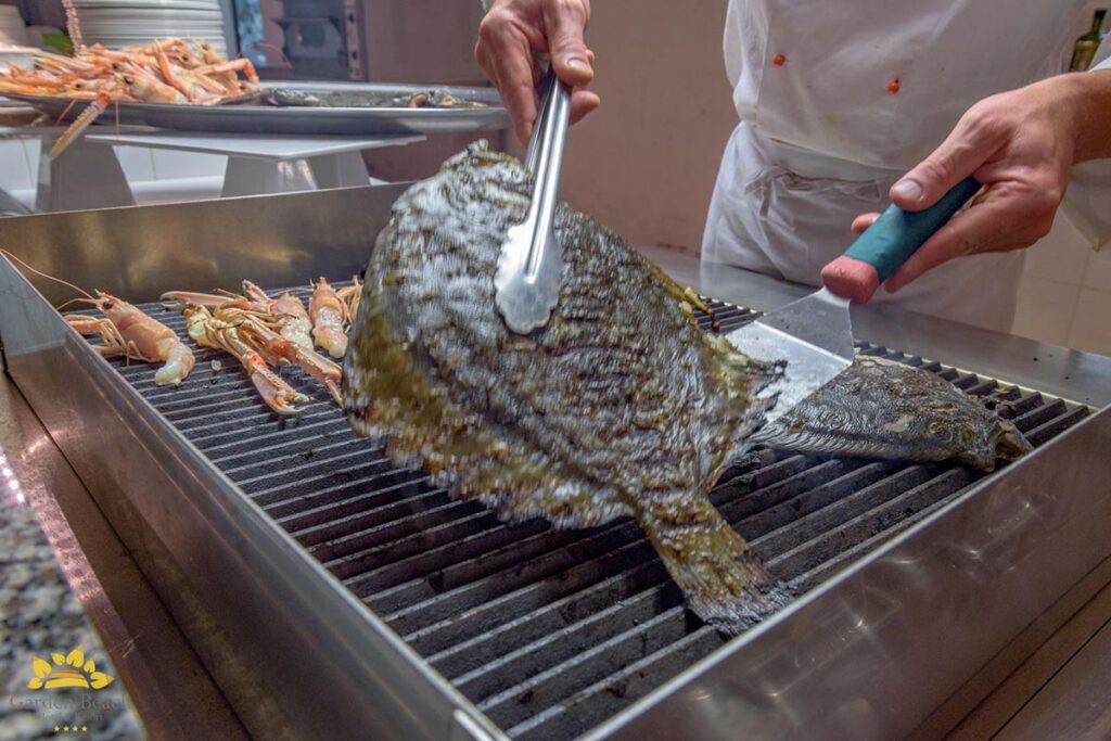Show-Cooking im Bahia-Bueffetrestaurant, Hotel Garden Beach, Cala Sinzias-Castiadas - meer sardinien urlaub
