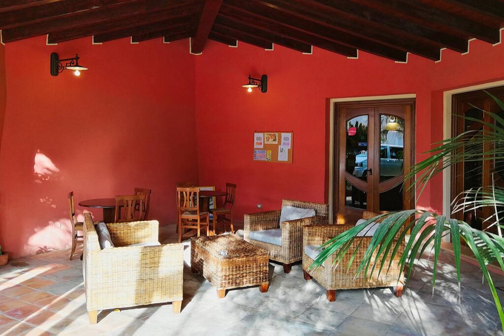 Freisitzplaetze im Hotel Il Vecchio Mulino, Arbatax bei Tortoli - meer sardinien urlaub