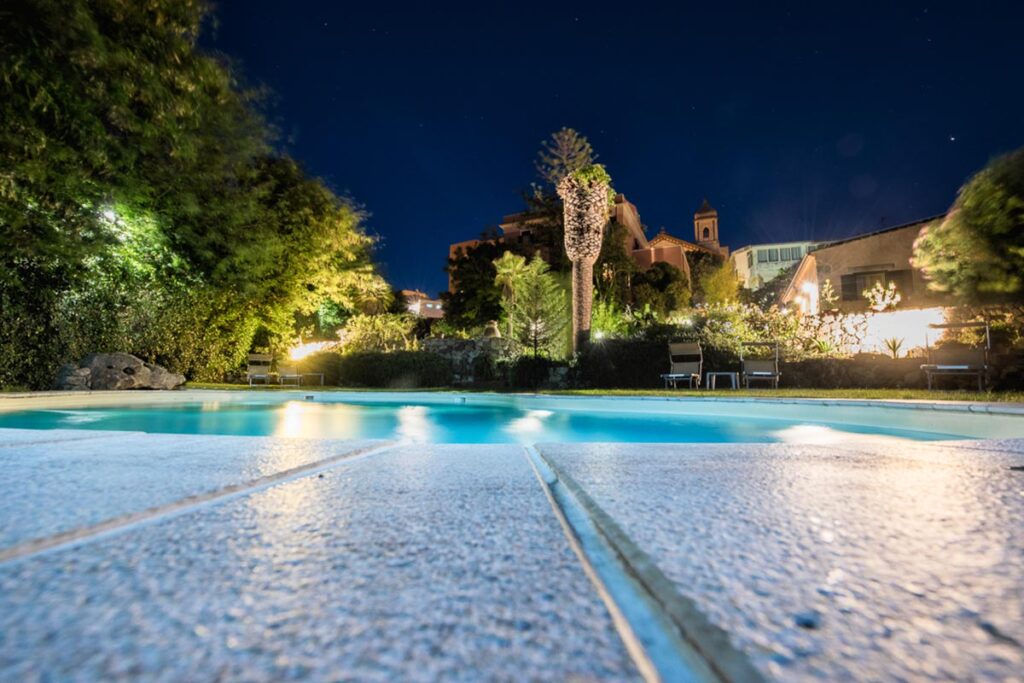 Stimmungsbild vom Pool des Hotels Villa Asfodeli, Tresnuraghes - meer sardinien urlaub