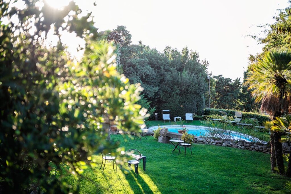 der Garten vom Hotel De Charme Villa Asfodeli, Tresnuraghes - meer sardinien urlaub