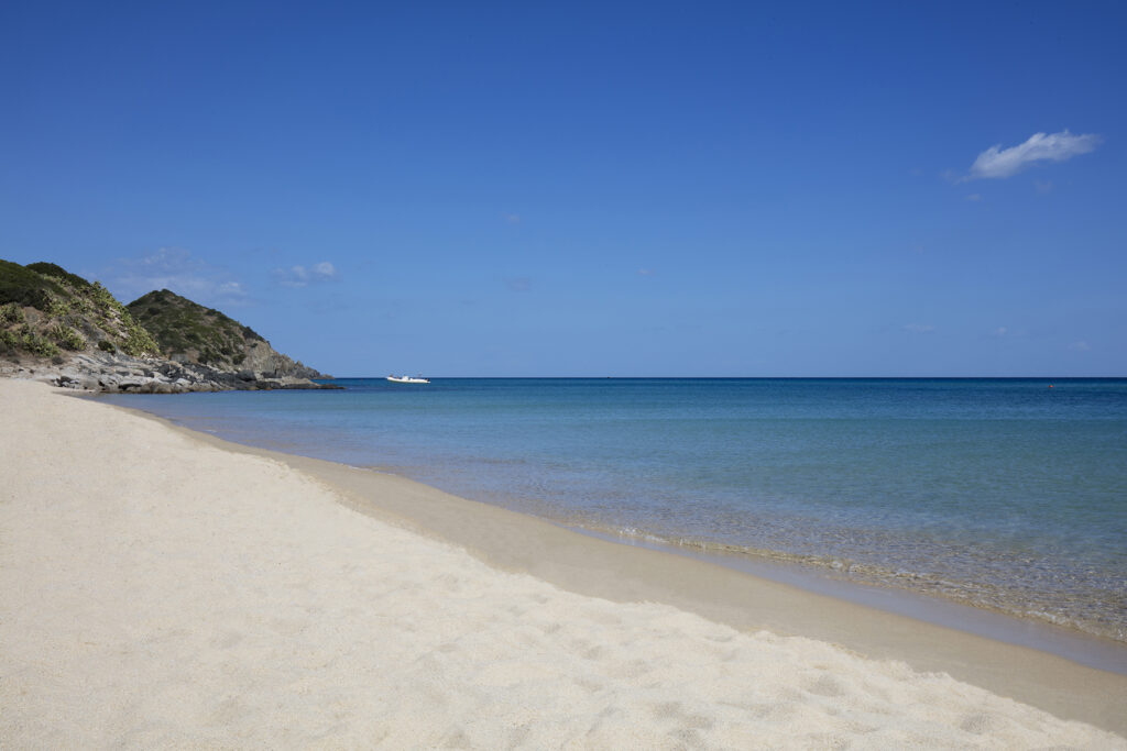 der Strand am Hotel Spiagge San Pietro, Castiadas - meer sardinien urlaub