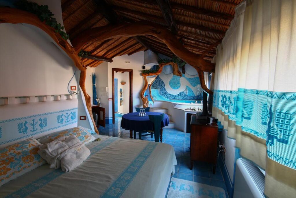 die Luxury-Suite Emozioni im Hotel Anticos Palathos, Orosei - meer sardinien urlaub