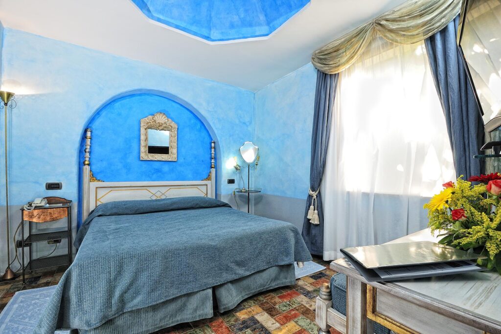 ein Deluxe-Zimmer, Hotel La Bitta, Arbatax - meer sardinien urlaub
