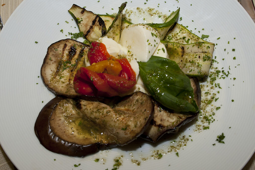 gut Essen im Hotel Nascar - meer sardinien urlaub