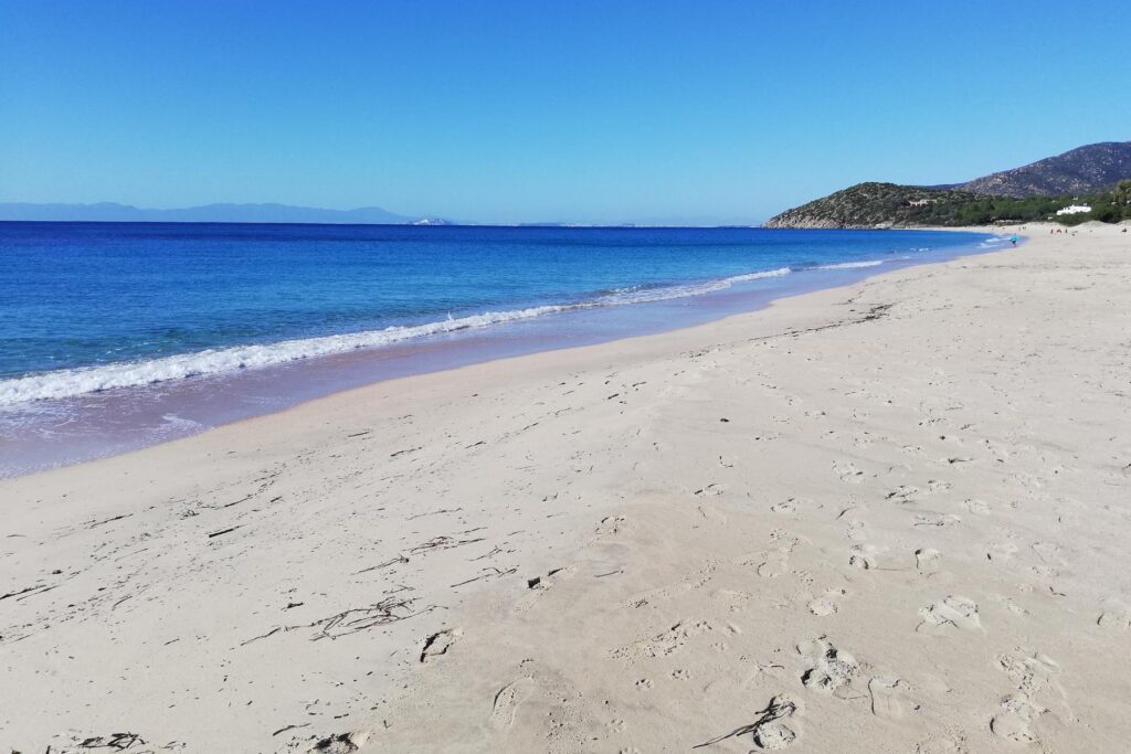 Der Strand Geremeas beim Ferienhaus Elea - meer sardinien urlaub