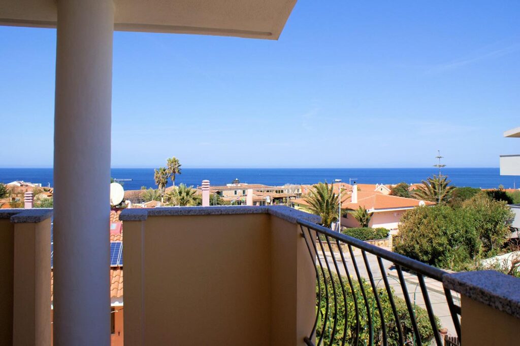 Balkon mit Meerblick - Ferienwohnungstyp Solevacanze - meer sardinien urlaub