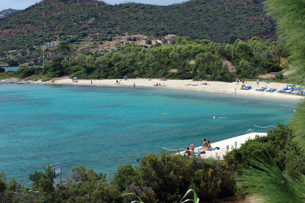 Der Strand vom Park Hotel und Spa Cala di Lepre, Palau - meer sardinien urlaub