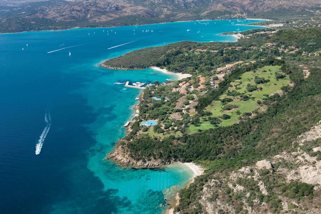 Panoramablick auf das Hotel Thalasso und Spa Capo D’Orso, Palau – meer sardinien urlaub