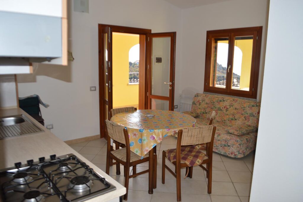 das Wohn- und Esszimmer vom Ferienhaus Valeria - meer sardinien urlaub
