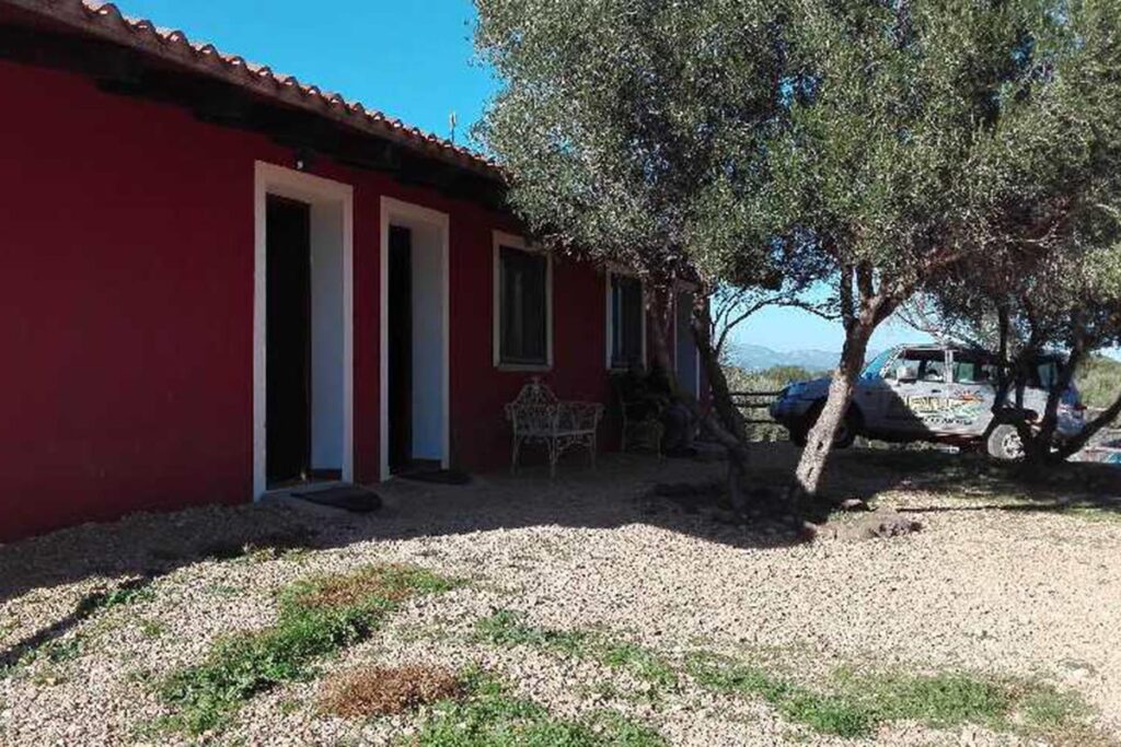 die Zimmergebäude des Agriturismo Neule, Dorgali - meer sardinien urlaub