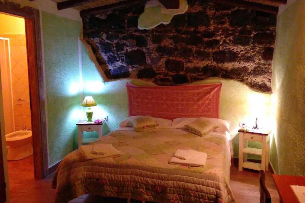 ein Doppelzimmer des Agriturismo Neule, Dorgali - meer sardinien urlaub