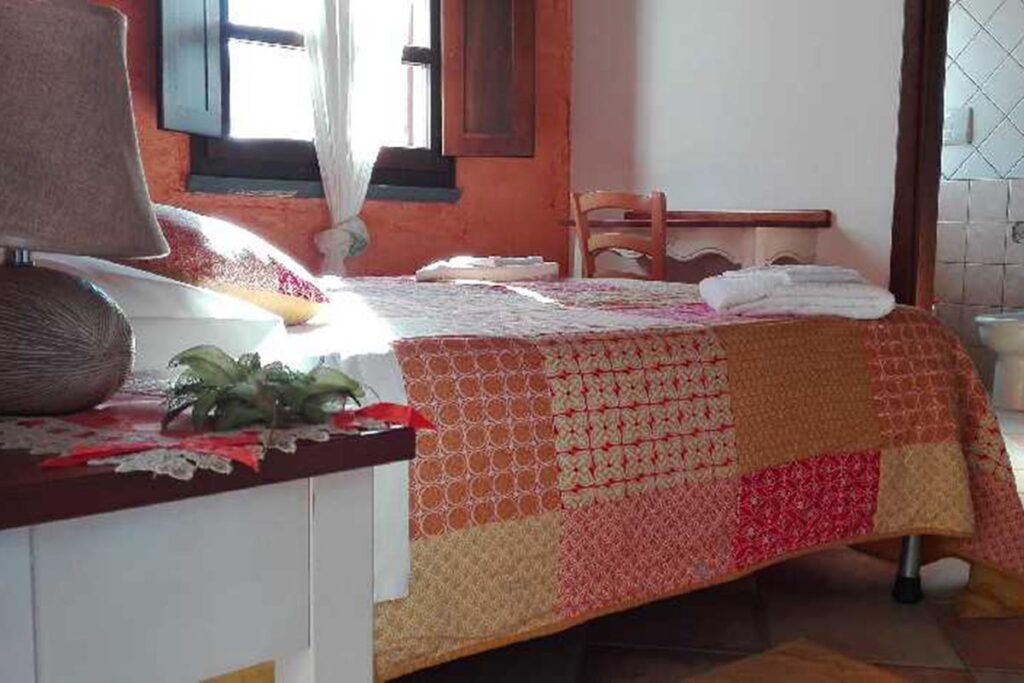 ein Doppelzimmer im Agriturismo Neule, Dorgali - meer sardinien urlaub