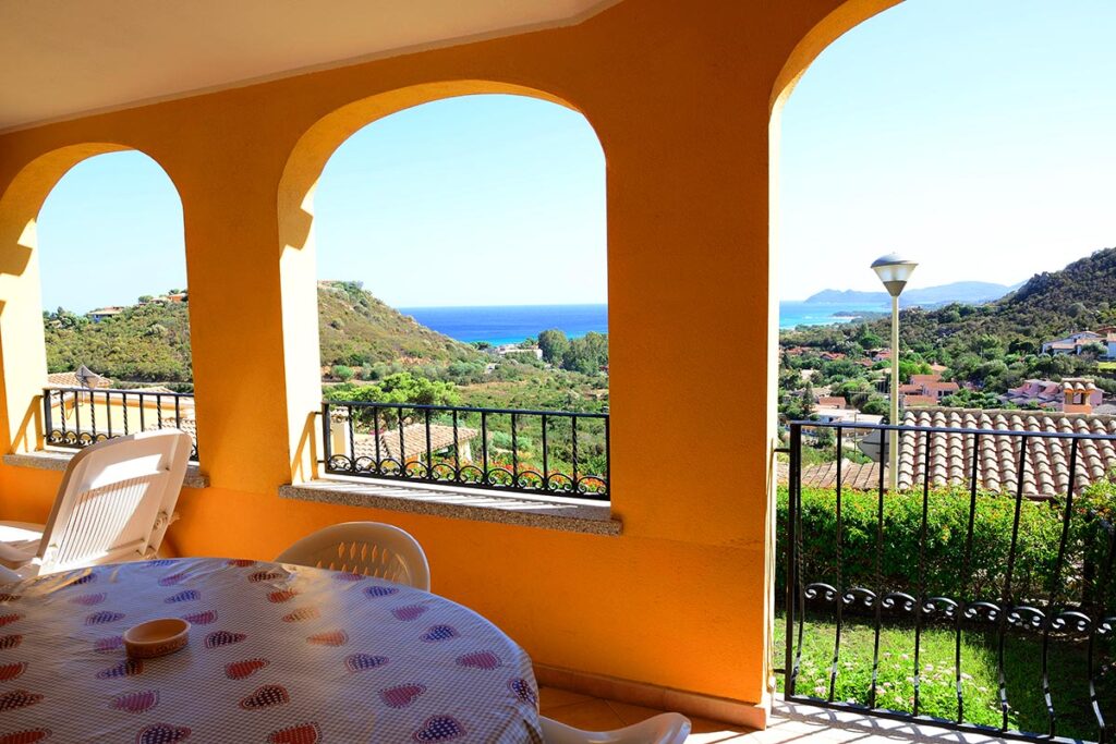 so schön kann Urlaub sein - Panoramaterrasse des Ferienhauses Lorenzo - meer sardinien urlaub
