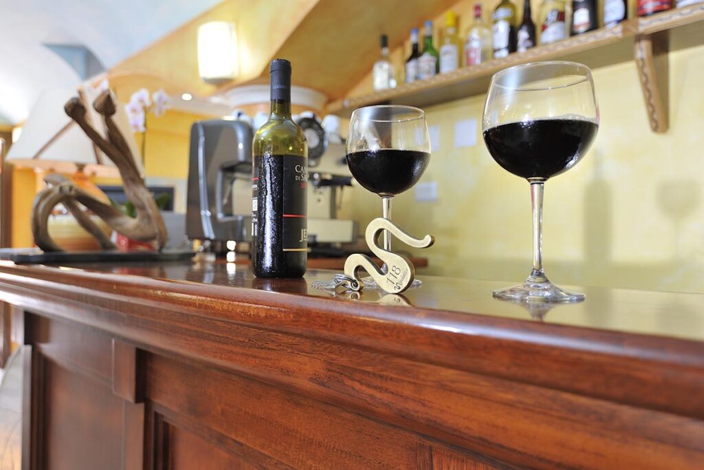 die Bar des Hotels Nicoletta, Santa Maria Navarrese - meer sardinien urlaub