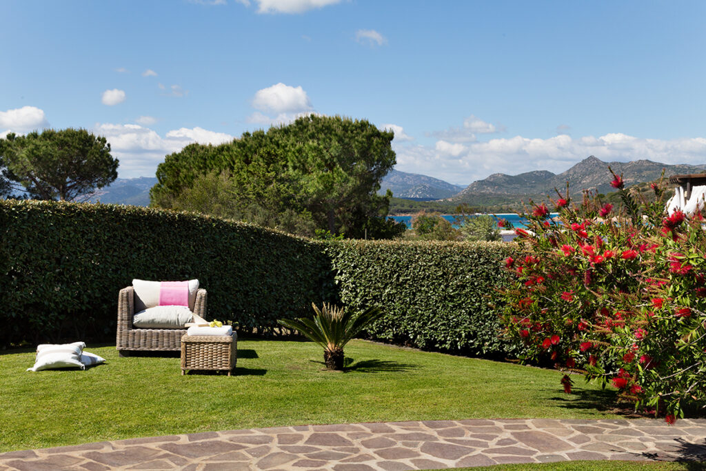 Der Garten des Ferienhauses Cottin, Capo Coda Cavallo bei San Teodoro - meer sardinien urlaub