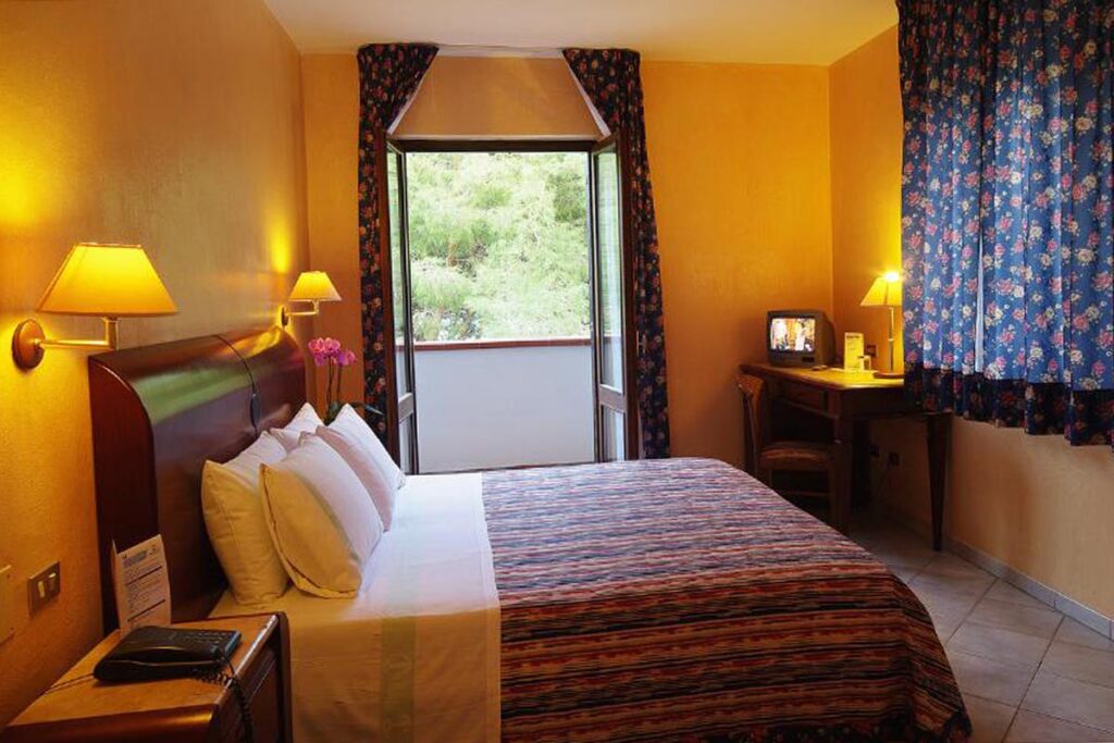 ein Standard-Zimmer des Hotels La Torre, Barisardo - meer sardinien urlaub