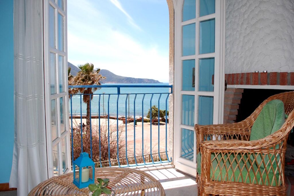 Der Traumblick von der Wohnküche der Ferienwohnung Sabbia Bianca, Portixeddu - meer sardinien urlaub