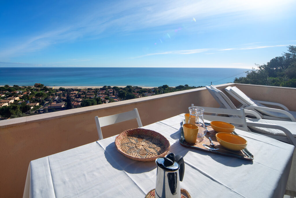 An diesem Meerblick wird man sich ganz sicherlich nicht satt sehen können, Ferienhaus Belvedere, Costa Rei - meer sardinien urlaub