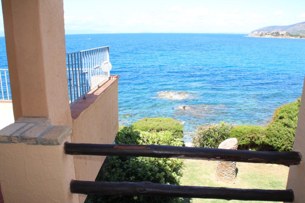Der herrliche Ausblick auf das Meer von der Terrasse des Ferienhauses Barbara, Torre delle Stelle - meer sardinien urlaub