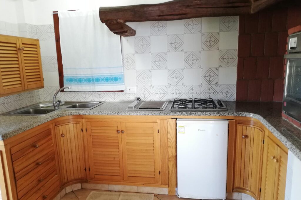 Die Küche im ersten Stock des Ferienhauses Barbara, Torre delle Stelle - meer sardinien urlaub
