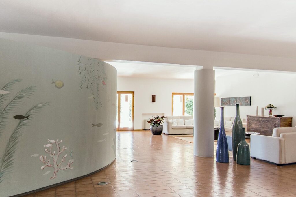 Elegantes Ambiente des Hotels Aquadulci, Chia - meer sardinien urlaub