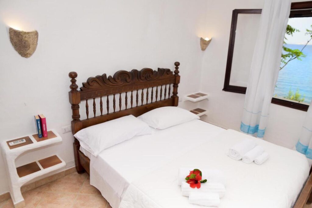 Meerblick vom Schlafzimmer des Ferienhauses Barbara, Torre delle Stelle - meer sardinien urlaub