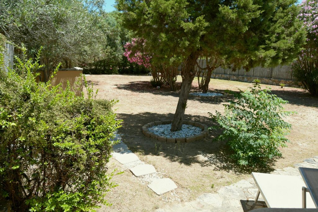 Blick in den Garten, Ferienhaus Giunco, Villasimius - meer sardinien