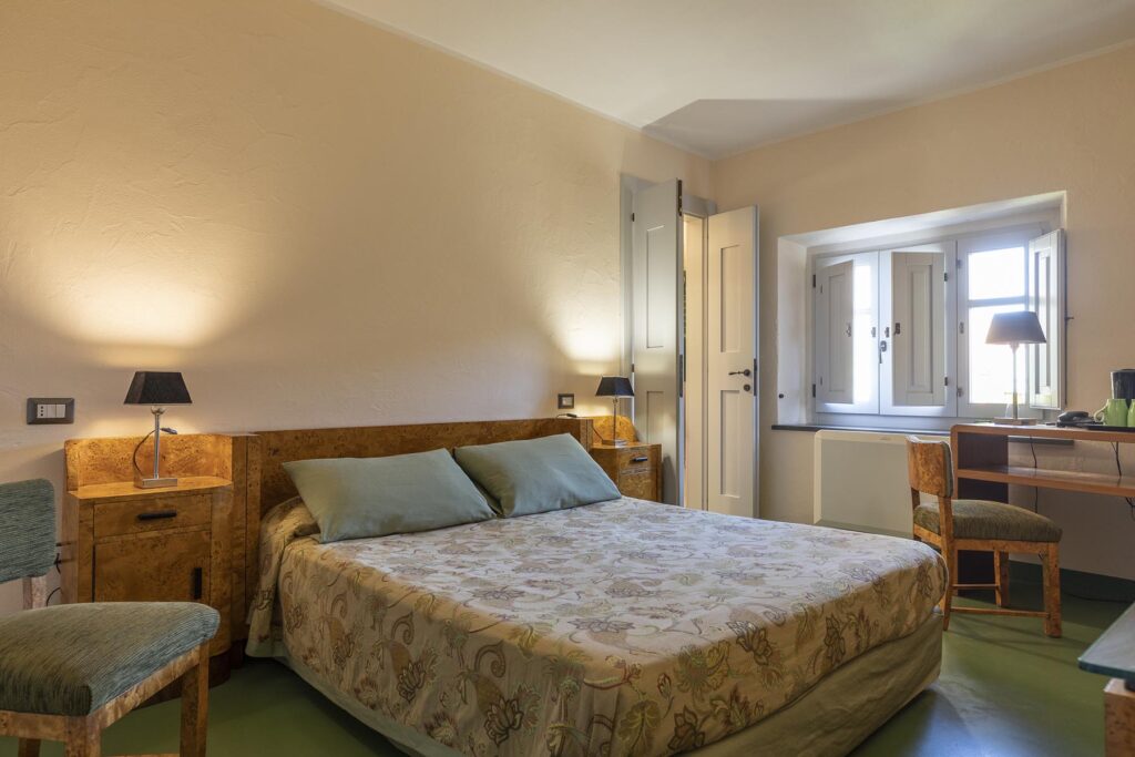 Das Doppelzimmer Acqua im Nebengebäude Sos Gelminos des Hotels Antica Dimora del Gruccione bei Santu Lussurgiu - meer sardinien urlaub