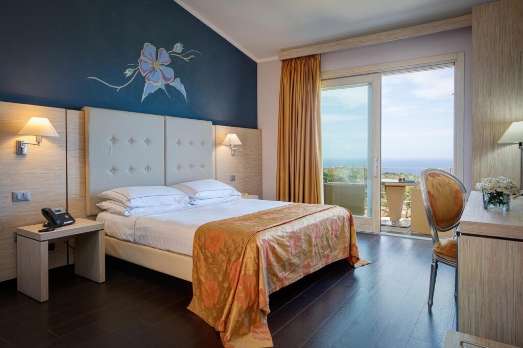Ein Classic-Zimmer im Hotel Bajaloglia, Castelsardo - meer sardinien urlaub