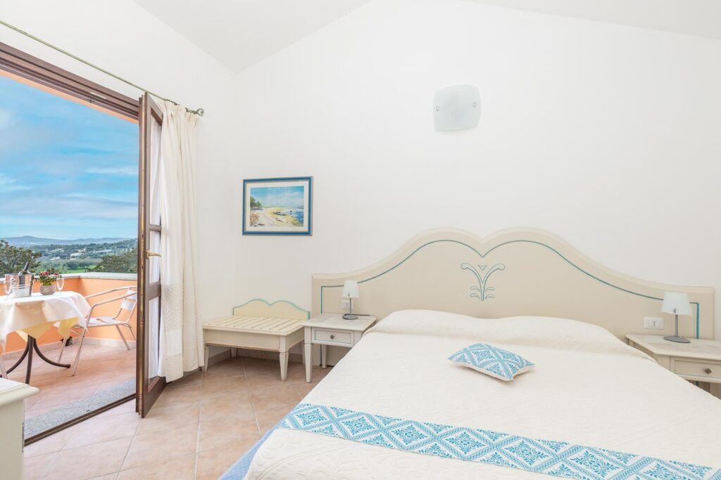 Ein Superior-Zimmer des Hotels Genna e Masoni, Cardedu - meer sardinien urlaub