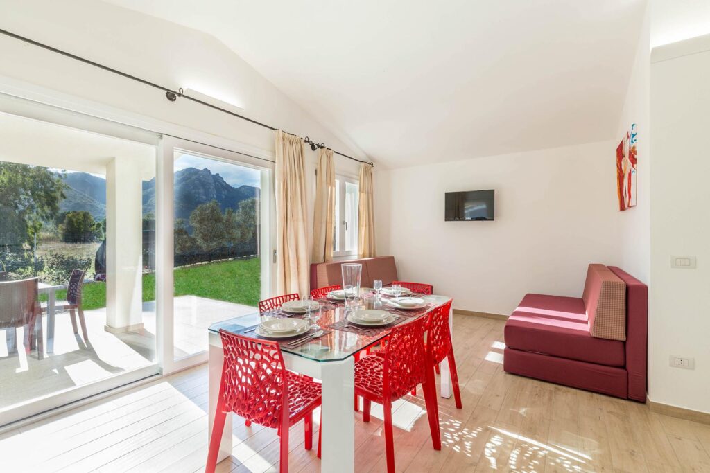 Der Wohn- und Essbereich eines Ferienhauses Ville d´Ogliastra 1, Cardedu - meer sardinien urlaub