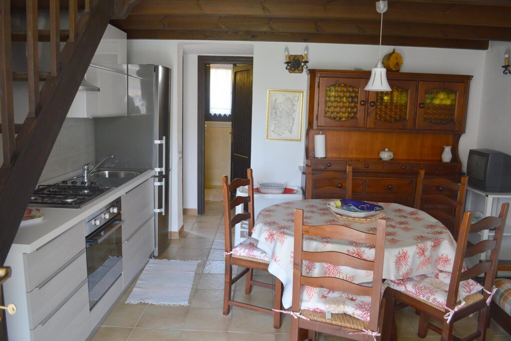 Der Wohn- und Essbereich des Ferienhauses Turagri 135, Costa Rei - meer sardinien urlaub