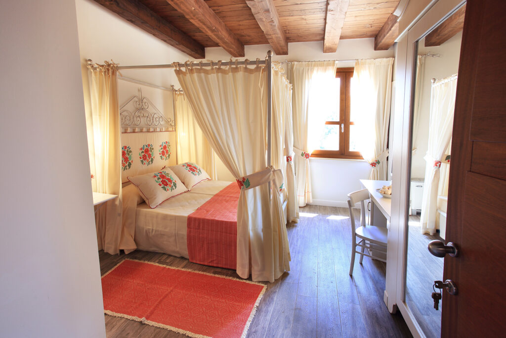 Ein Standardzimmer im Agriturismo Inghirios, Alghero - meer sardinien urlaub