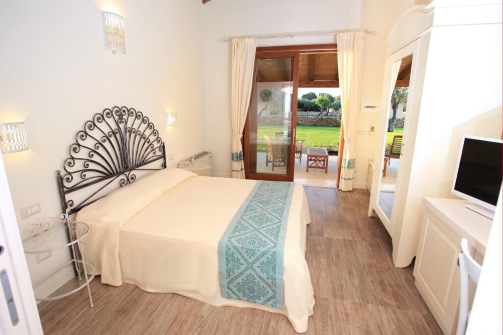 Einblick in das Deluxe-Zimmer, Agriturismo Inghirios Alghero - meer sardinien urlaub