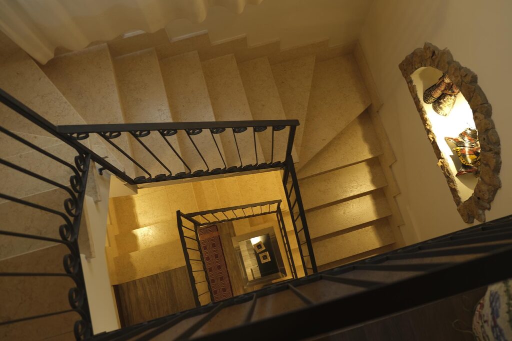 die Treppe im Agriturismo Inghirios, Alghero - meer sardinien urlaub