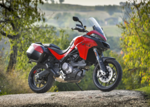 motorrad-verleih-sardinien-ducati-multistrada-v2-meer-sardinien-urlaub