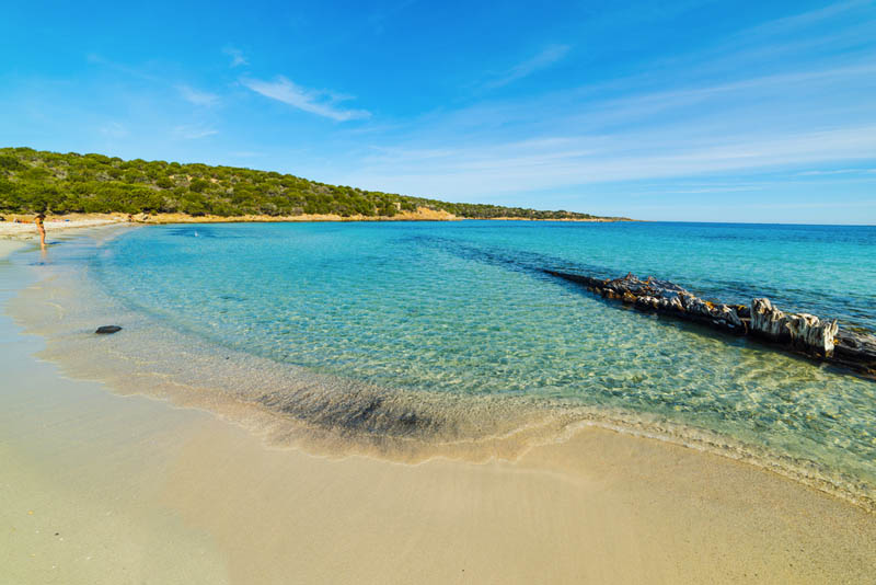 Der Traumstrand del Relitto auf der Insel Caprera des Archipels La Maddalena, Sardinien - meer sardinien urlaub