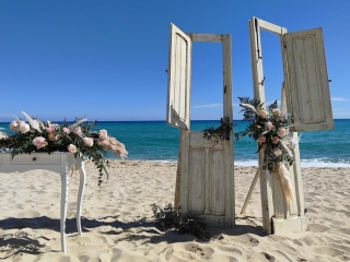 Traubogen Vintage-Tuer - Heiraten auf Sardinien
